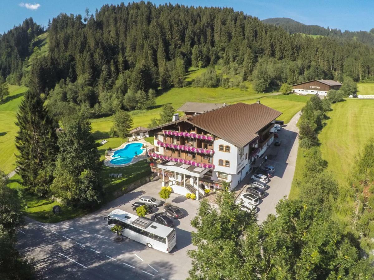 Hotel Haflingerhof Оберау Экстерьер фото